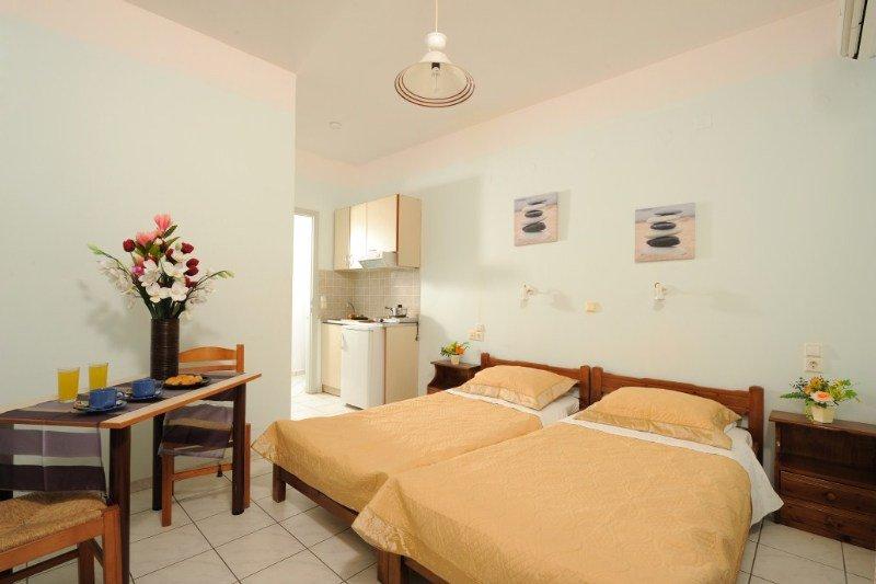Ilios Stalis Aparthotel Exterior foto